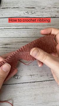 This is a quick tutorial on how to crochet slip stitch ribbing. It is the best crocheted ribbing in my opinion and looks like knitted ribbing. What’s your favourite crochet ribbing?