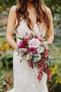 cascading berry tone fall wedding bouquet