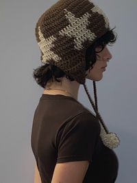 This is a pattern for the crochet ear flap star hat, NOT a physical item. Intermediate experience with crocheting is recommended. Required materials include 5mm crochet hook, scissors, and wt 4 yarn.