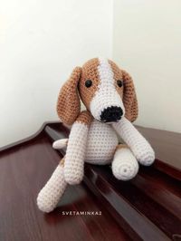 Beagle Crochet Pattern to make cute amigurumi dog or puppy, step-by-step, with lot of photos (the original pattern by svetaminka2).NOT a finished dog! CROCHET PATTERN ONLY! Non-refundable (Digital goods cannot be returned or exchanged). PDF file.Skills Required: basic crocheting skills for amigurumi (crocheting in spiral, magic ring, chain, single crochet stitch, increasing and decreasing, slip stitch, changing color), basic sewing skills (the crochet pattern doesn't contain lessons on crocheting).The Crochet Pattern (pdf file) is in English (US terms), very detailed, very clear instructions and tips with lots of photos for each step.Size ~ 17 cm/7 inch in sitting position, I used a yarn of ~202 yards/185 m = 3,53 oz/100 g and a 3,5 mm crochet hook.You will get the download link in your or