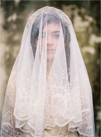 Unveiling The Veil | Ultimate Guide To Bridal Veils - Want That Wedding Blog - Want That Wedding Blog