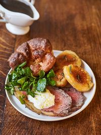 Easy Yorkshire pudding recipe | Jamie Oliver recipes