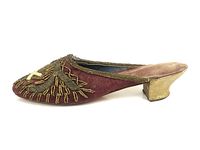 Shoe-Icons / Shoes / Beaded and gold embroidered mules. Turkey, 1880-1900