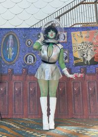 Vintage Alien, PinUp, Alien Costume, Halloween, Halloween Costume