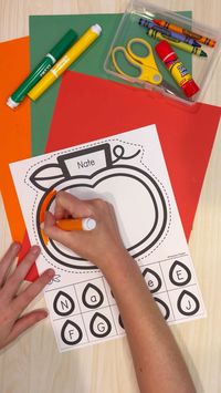 Pumpkin name craft that is perfect for Fall/ Autumn! Cut and paste seeds on to the pumpkin to spell each child's name!   • FIND IT HERE: https://www.teacherspayteachers.com/Product/Fall-Pumpkin-Seed-Name-Craft-Editable-8502419