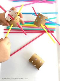 kids have fun threading straws and cardboard tubes for fine motor #finemotor #finemotorplay #playideas #finemotorskills #cardboardtubes #straws #preschool #toddlerplay #toddler #toddlerplayideas #learnwithplay