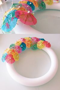 DIY tutorial: How to make your own paper umbrella wreath. Perfect for those tropical summer pool parties or your summer home decor.