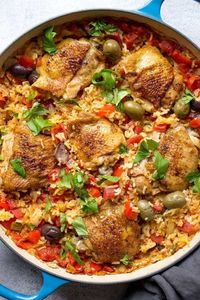 Looking for Healthy One Pot Meals? Try this easy Spanish Chicken And Rice or Arroz Con Pollo. It's bursting with comforting flavors. it's a delicious chicken dinner recipe for family. #chickenrecipes #dinnertime #spanishfood #healthyrecipes #comfortfoodfeast