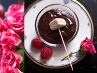 Chocolate fondue Recipe - ZoëBakes