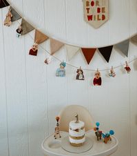 Neutral first birthday ideas