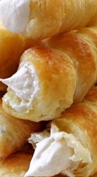 Homemade Cream Horns - so easy when you opt for store bought puff pastry! ❊