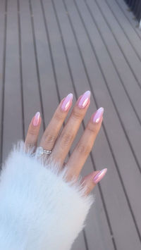 Follow @leminimacaron for more inspo 💅 credits: unknown. #Leminimacaron #nails #nailart #beauty #nailsofinstagram #diy #nailtutorial #gelpolish #gelnails #manicure #veganbeauty #9free #inspo #nailinspo #trendynails #beauty #summer2024 #aesthetic #manimonday #shortnails #almondnails #pinterestnails #trendingbeauty #trendynails #summernails #simplenails #chromenails #easynailart #influencernails #haileybieber #glazednails #pearlnails #mirrornails #pinknails