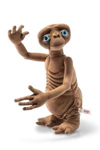 In 1982, film history was written: With E.T. the Extra-Terrestrial, a being from an alien world captivated cinema audiences worldwide. With his big blue eyes, E.T. seems to look straight into your heart. 