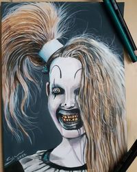 Steve McGinnis on Instagram: "Finishing this Terrifier sketch cover of the little pale girl. #terrifier #arttheclown #terrifiermovie #davidhowardthornton #artwashere #slashermovies #littlepalegirlterrifier2 #terrifier2 #sketchcover #acrylicpainting #prismacolorpencils @ameliemclain @damien_leone"