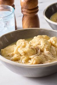 Super Easy Chicken and Dumplings