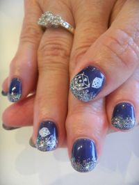 "Let it Ride!" The perfect nails for Las Vegas! Spice them up with multi-coloured glitter & stamp some dice.