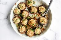 Classic Stuffed Mushrooms – Mushrooms Canada