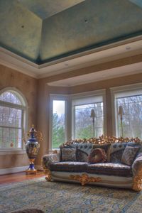 Tray Ceiling in Living Room with Iridescent Peacock Blue Metallic Paint Finish