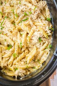 Slow Cooker Olive Garden Chicken Pasta - My Incredible Recipes