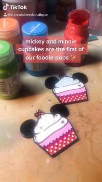 Minnie Mouse Cupcake Disney food popsockets