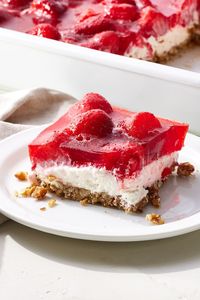 Strawberry Pretzel Salad