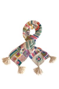 Inspired by 1970's granny square patchwork, the Woodstock scarf brings modern colors to vintage handwork. Super fine wool, handmade in Nepal.