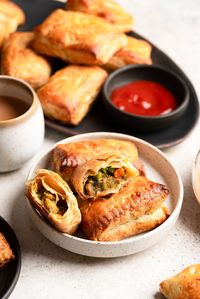 Veg Masala Puffs