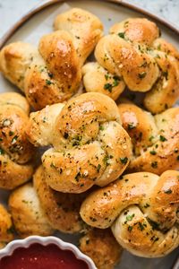 Easy Homemade Garlic Knots | Olive & Mango