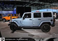 Jeep Wrangler Unlimited Arctic, my wife's next car!