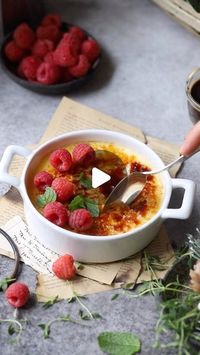 Betul Tunc on Instagram: "Creme Brûlée is one of my fanciest desserts. My savior recipe for all special occasions and invitations, it’s a very special dessert that can come out with just a few ingredients and the right technique. Pay attention to the cooking time and all the tips I have specified for a perfect result. Orange Crème Brûlée Ingredients: 5 medium egg yolks Pinch of salt 1/2 cup (100g) granulated sugar 2 1/2 cups (550ml) heavy cream Vanilla bean or vanilla extract 1/4 tsp orange extract or 1/2 tsp orange zest Instructions For the Vanilla Cream: Preheat the oven to 320F. In a medium bowl, whisk together the egg yolks, salt, and sugar. Meanwhile, in a medium saucepan, place the cream, vanilla bean, and orange extract and bring it to a boil over medium-high heat. Once the c