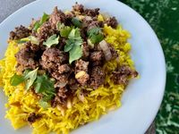 Lebanese Hushwee (Spiced Ground Beef with Toasted Pine Nuts) | This spiced Middle Eastern ground beef recipe is a delicious comfort food recipe that's super easy to make. A Lebanese beef recipe (or lamb, or bison), a fast & easy dinner, versatile for making sfiha or kibbeh. Also called hashweh, a traditional Lebanese recipe to try! #lebanese #beefrecipes #easydinner #traditionalrecipes