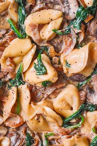 Creamy Spinach Mushroom Tortellini with Caramelized Onions