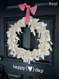 LOVE the idea of changing the vinyl greeting on the door to match the season!  I'm making the V-Day one today!