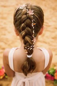 25 Cutest Flower Girl Hairstyles For Your Wedding Inspiration - Prairie Hive