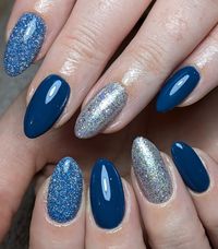 25 Stunning Blue Winter Nails to Inspire Your Next Manicure