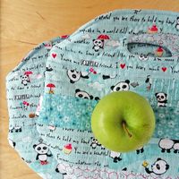 panda love, lunch bag, panda, tutorial, sew, insulated lunch box, sewing tutorial