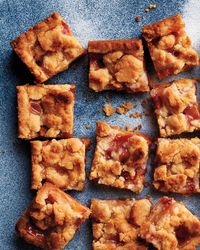 Peach-Pie Crumble Bars