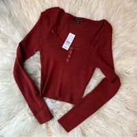 Kendall And Kylie Crop Top Size: M Red Cropped Ribbed Long Sleeve