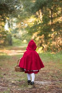 Little Red Riding Hood (and a hooded cape tutorial!) | STITCHED by Crystal | Bloglovin’