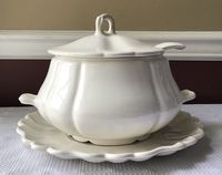 "Condition: the tureen and under-plate are excellent vintage condition with only minor wear and tear due to age. The spoon has discoloration but no damage. Sold as preowned and as pictured. This listing is for a Vintage 4-piece California USA White Ceramic Tureen With Spoon & Under-plate as pictured. The pictures are part of the description, what you see is what you get. Since we are not experts in authenticating this listing by any means, please inspect the pictures and be the judge. Size: