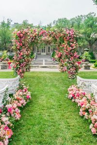 Beautiful Coral Pink Wedding At Graydon Hall - Rachel A. Clingen Wedding & Event Design