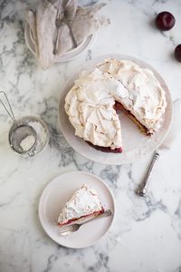 Louise cake recipe with plum and coconut | Drizzle and Dip