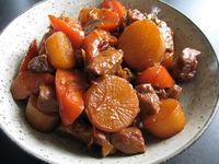 Simmered Daikon, Carrot & Pork – Hiroko's Recipes