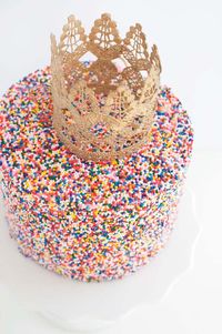 Sprinkle Queen Cake