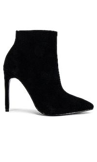 Steve Madden Discreet Boot in Black | REVOLVE