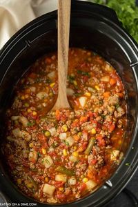 You are going to love this easy crock pot vegetable soup recipe. This slow cooker vegetable beef soup is easy and healthy. Try some crock pot vegetable beef soup today! Your entire family will love this slow cooker vegetable soup with beef. #eatingonadime #crockpotrecipes #souprecipes #vegetablesoup