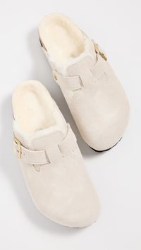 Natural lamb shearling, from New ZealandUpper: SheepskinMolded footbedNarrow fitBuckle vamp strapRounded toeEVA soleMade in GermanyThis item cannot be gift-boxedStyle #BIRKE30493