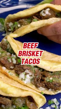 Beef Chorizo and Potato Tacos: A flavor fiesta in every bite! Get the #recipe here https://lnk.bio/VVSupremoFoods and enjoy today #TacoTuesday #ChorizoTacos #MexicanFlavors