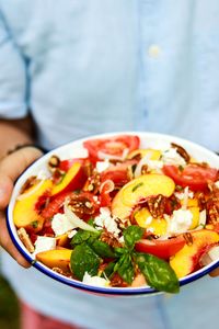 Nectarine Tomato Salad and a Fun and Games Picnic