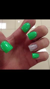 St patty's day nails!